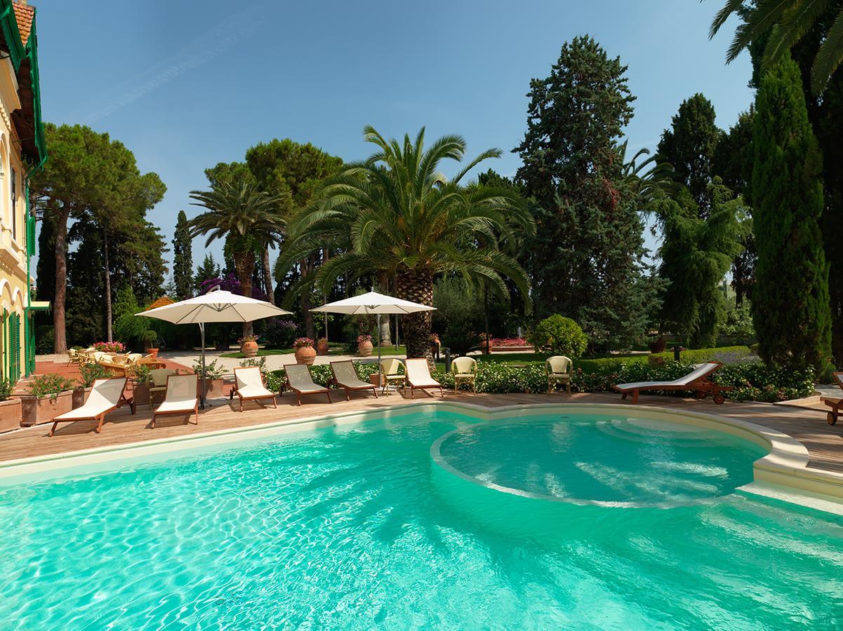 Villa Rosella Resort Roseto Degli Abruzzi Esterno foto
