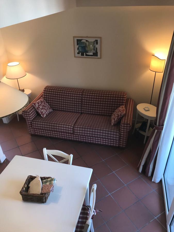 Villa Rosella Resort Roseto Degli Abruzzi Esterno foto
