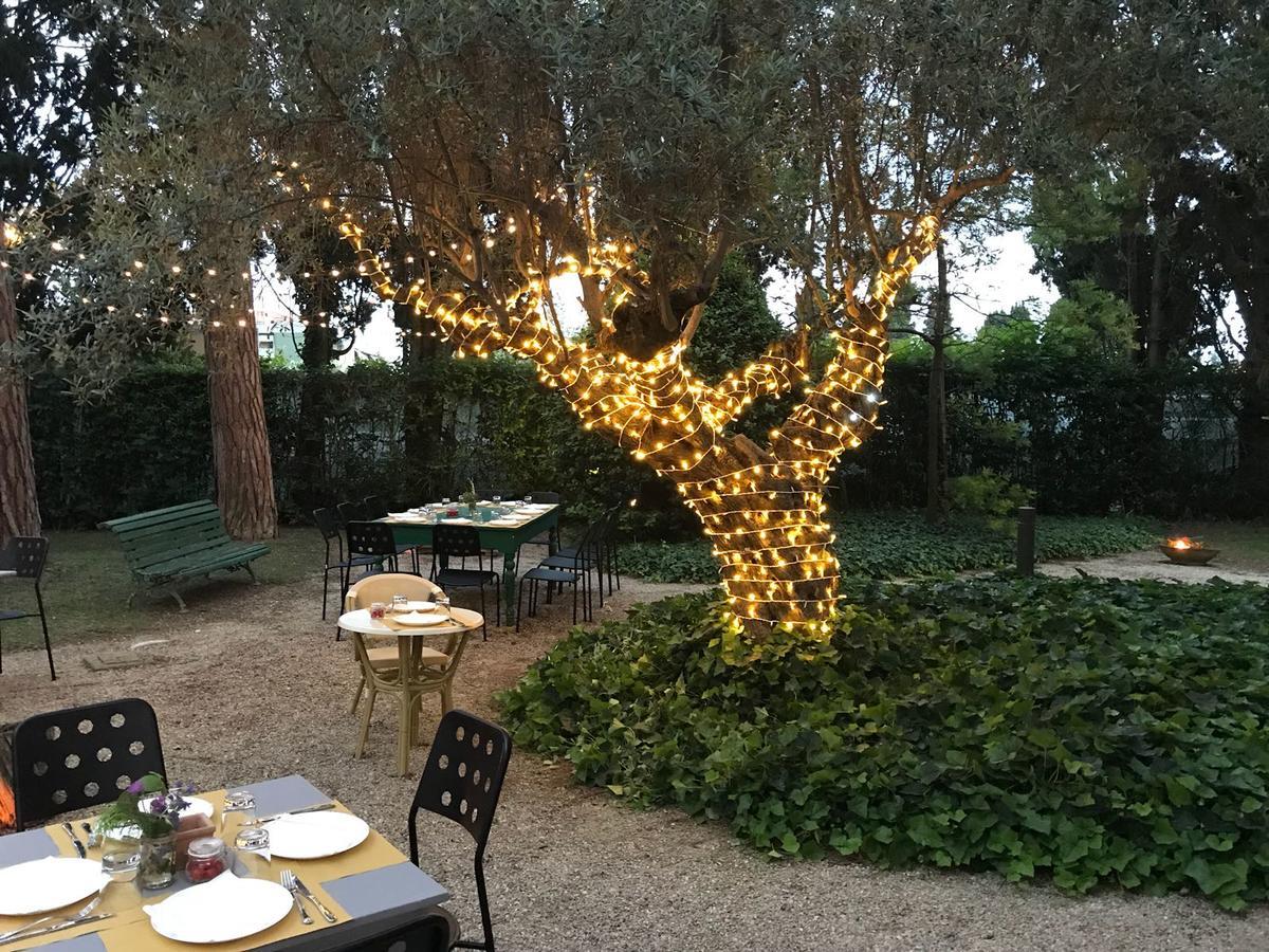 Villa Rosella Resort Roseto Degli Abruzzi Esterno foto